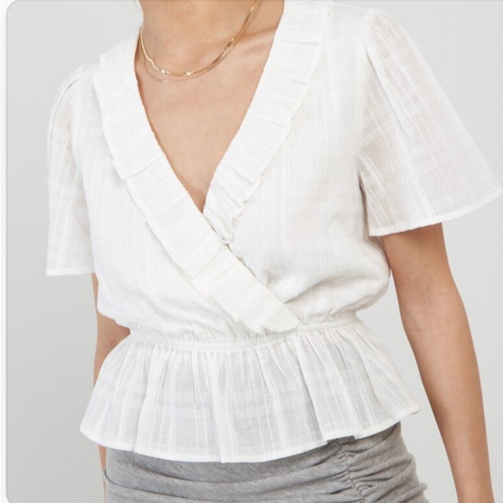 BLUE BLUSH Frill Top